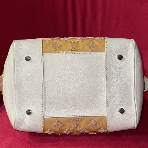 Louis Vuitton Limited Edition Rose Monogram Bouclettes Speedy Round Bag - Picture 7 of 16